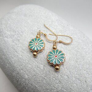 Enamel Daisy Flower earrings